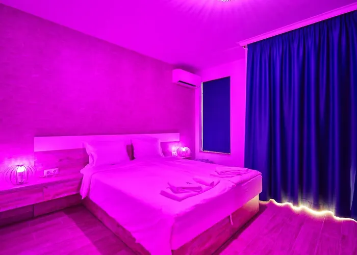 Miami Vibe By Estateautomata *