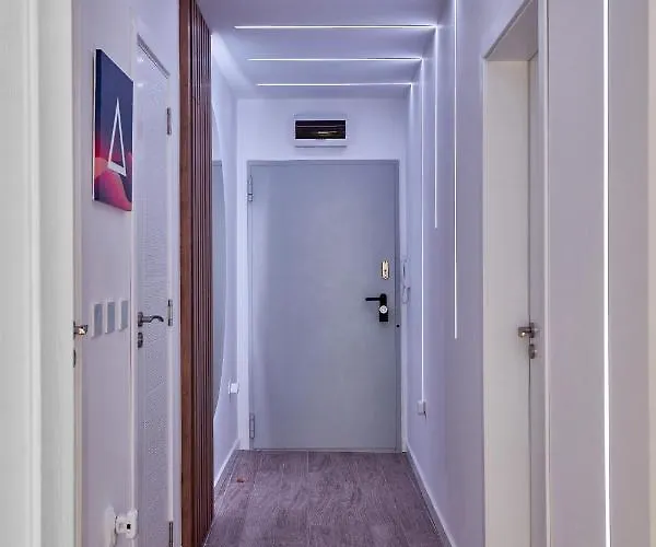 Miami Vibe By Estateautomata Apartamento Burgas